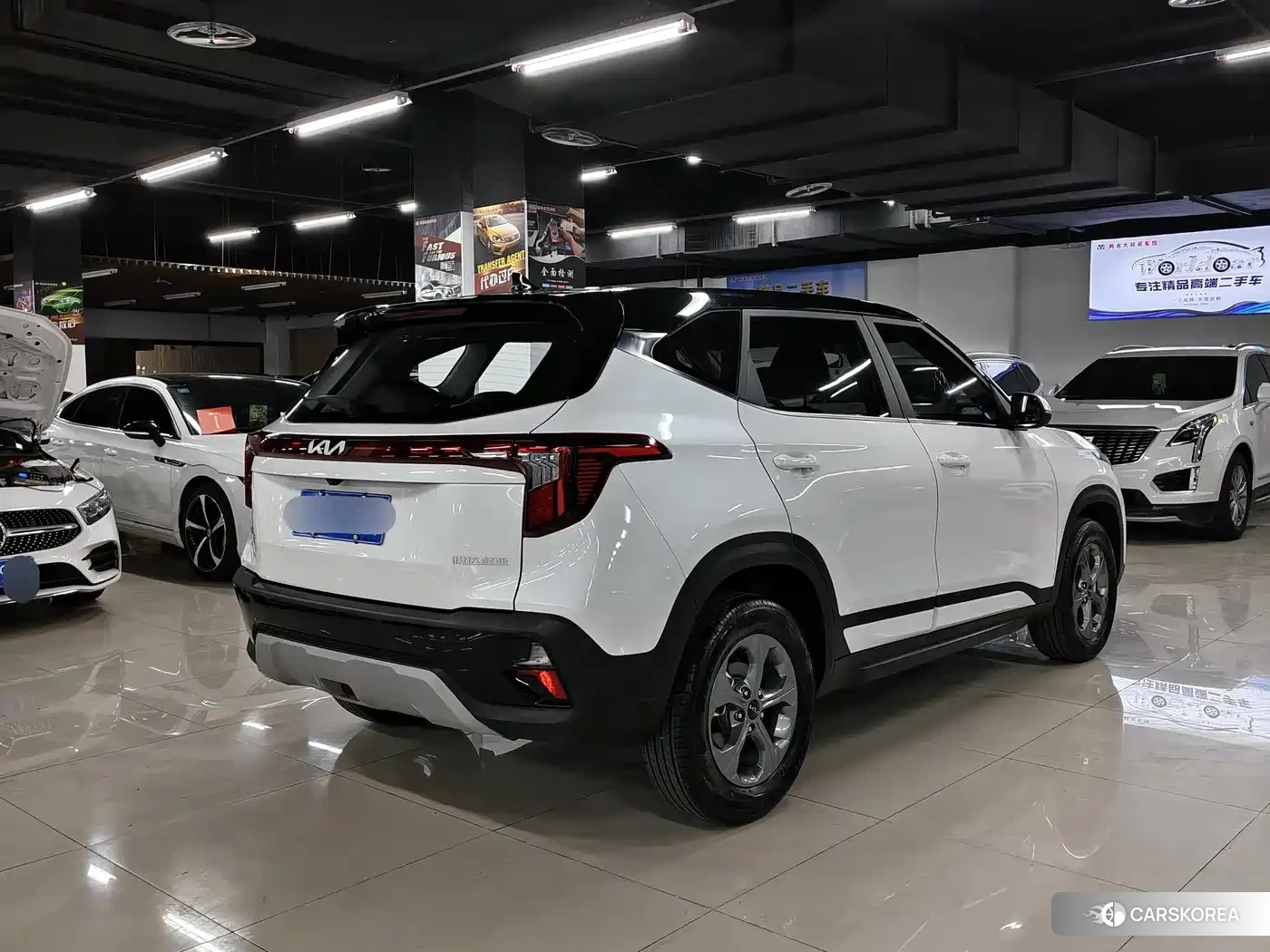 Kia Seltos id 4514142 из Китая 8