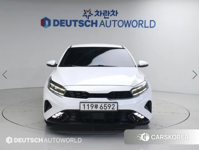 Kia The New K3 2nd generation 2023 Белый из Кореи, фото 3
