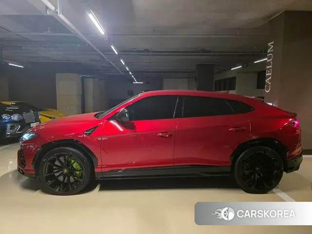 Lamborghini Urus 2022 Красный из Кореи, фото 3