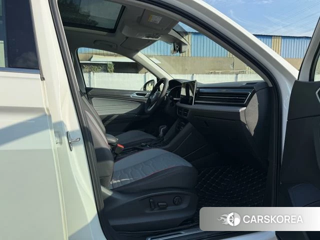 Volkswagen Tiguan L id 4341546 из Китая 22