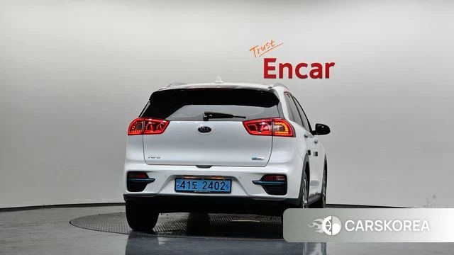 Kia Niro EV id 3911575 из Кореи 13