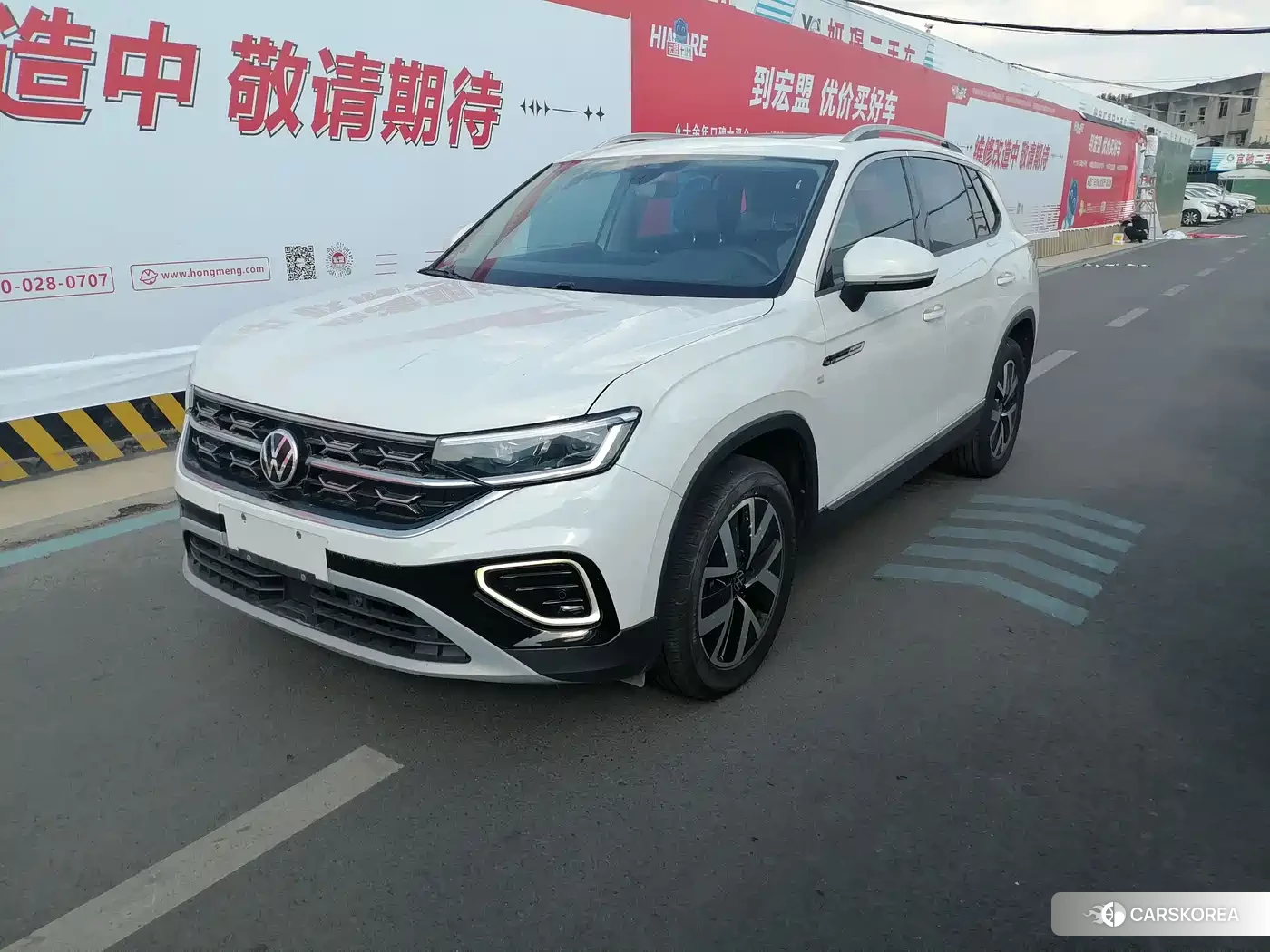 Volkswagen Tayron 2023 Белый из Китая, фото 4