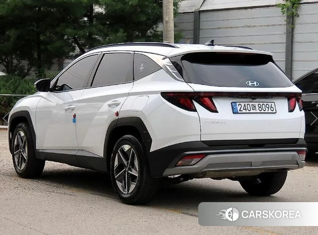 Hyundai The New Tucson (NX4) 2024 Белый из Кореи, фото 3