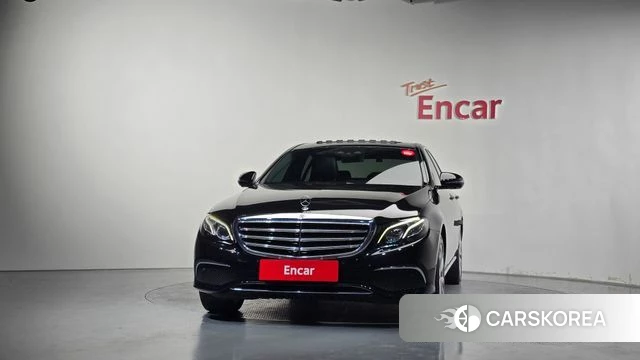 Mercedes-Benz E-Class W213 id 4770552 из Кореи 23