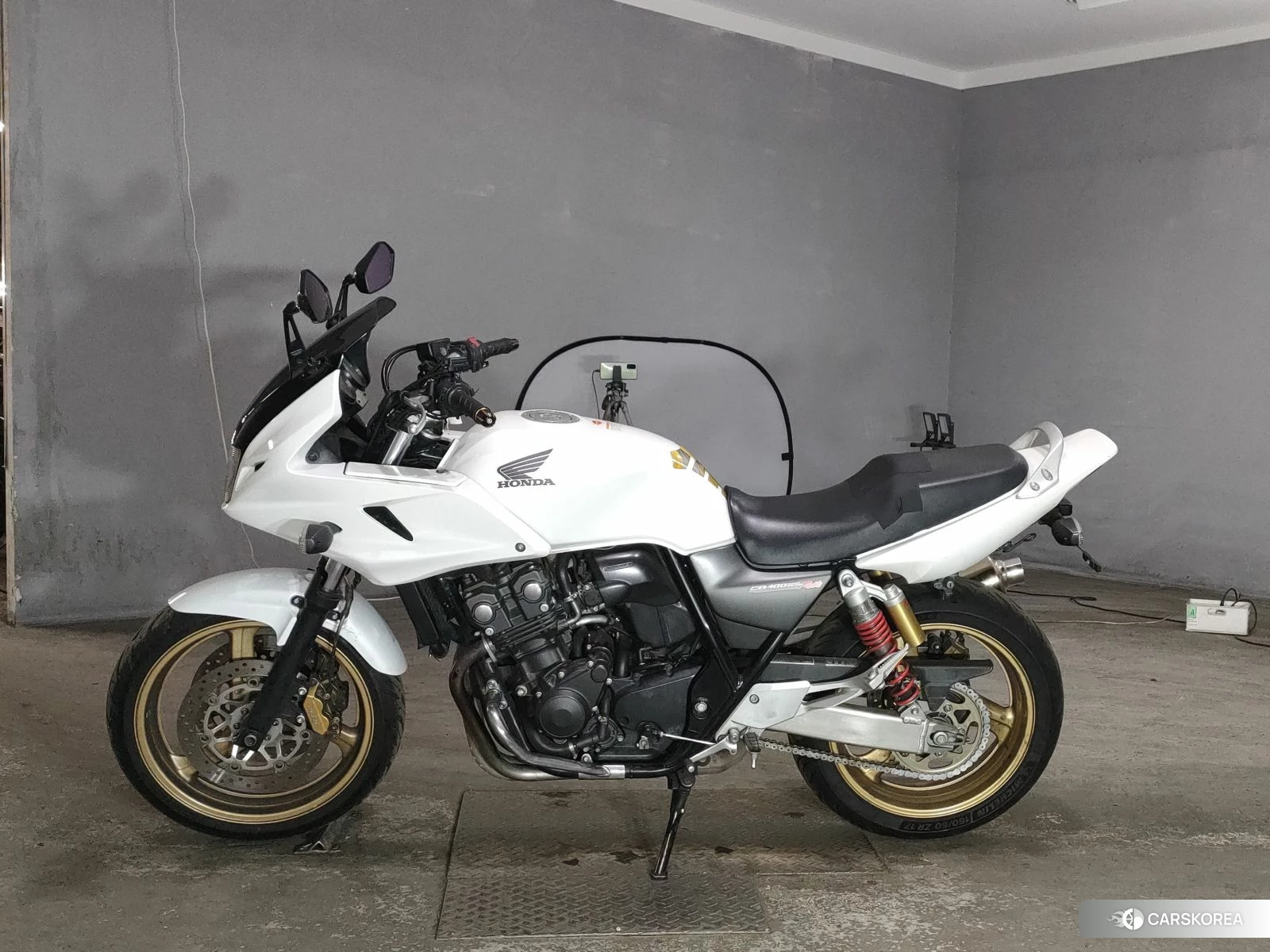 Проданный Honda CB400SF BOLDOR id 3950137 из Японии