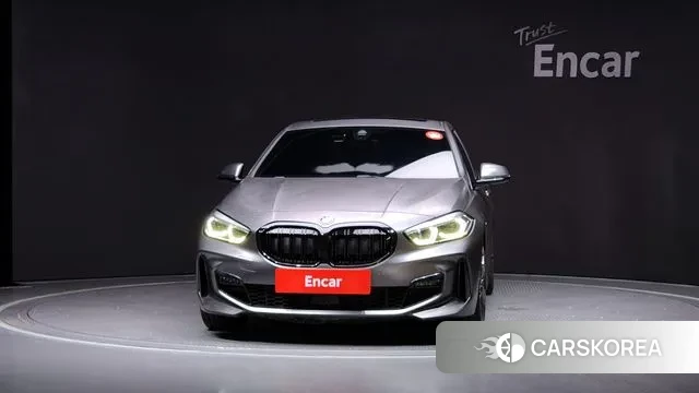 BMW 1 Series (F40) id 3106109 из Кореи 13