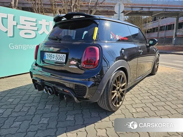 Mini Cooper S id 3703445 из Кореи 12