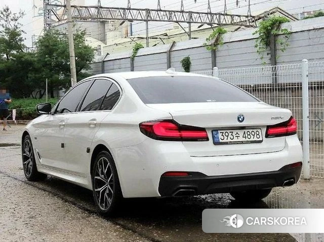 BMW 5 Series (G30) id 4443168 из Кореи 13