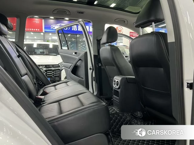 Volkswagen Tiguan id 4254495 из Китая 7