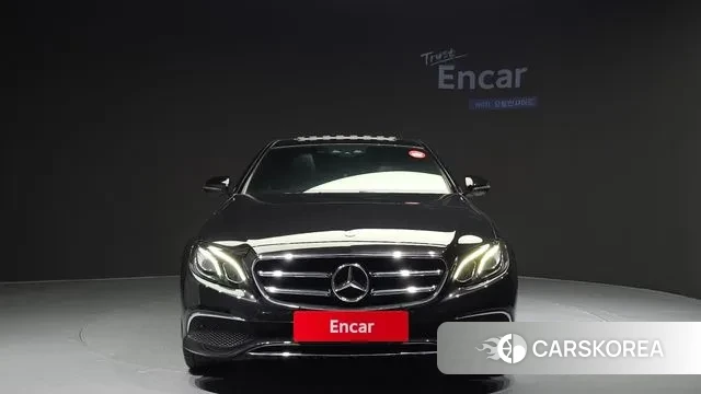 Mercedes-Benz E-Class W213 id 3329944 из Кореи 13