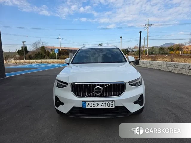 Volvo XC40 id 3497402 из Кореи 13