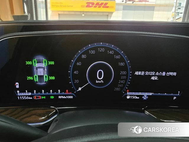 Cadillac Escalade 5th Generation 2022 Черный из Кореи, фото 3