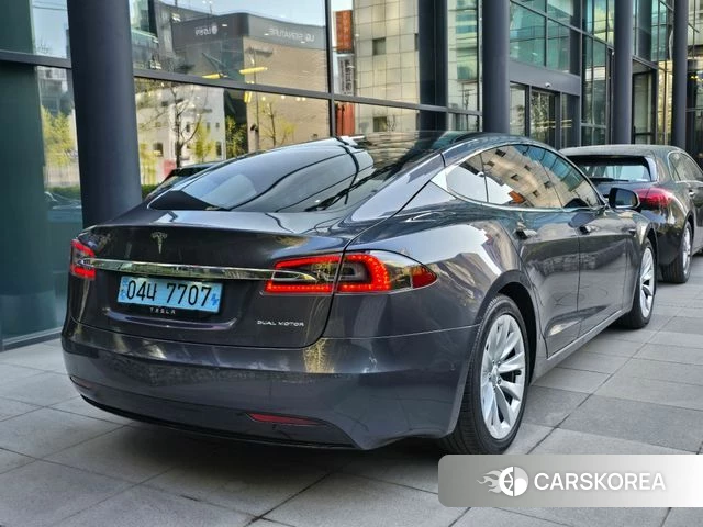 Tesla Model S 2020 Серый из Кореи, фото 4