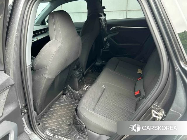 Audi A3 2022 Темно-серый из Китая, фото 4