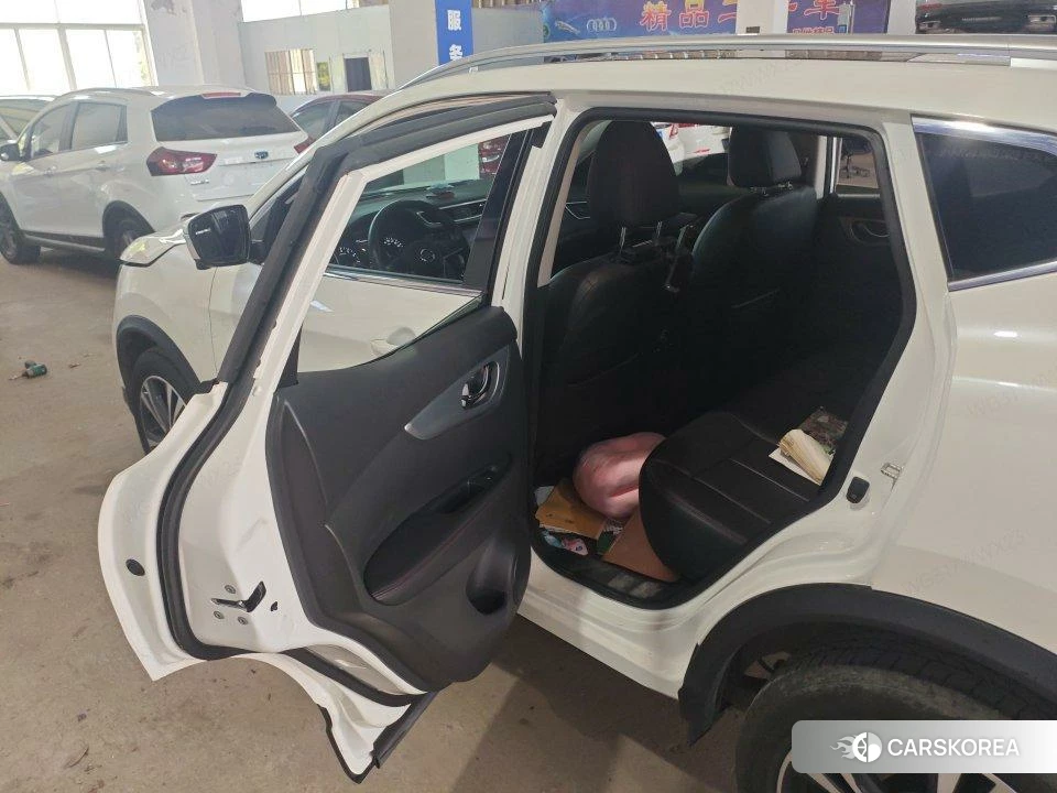 Nissan Qashqai 2021 Белый из Китая, фото 3
