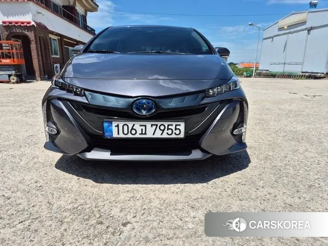 Toyota Prius Prime id 2990376 из Кореи 9