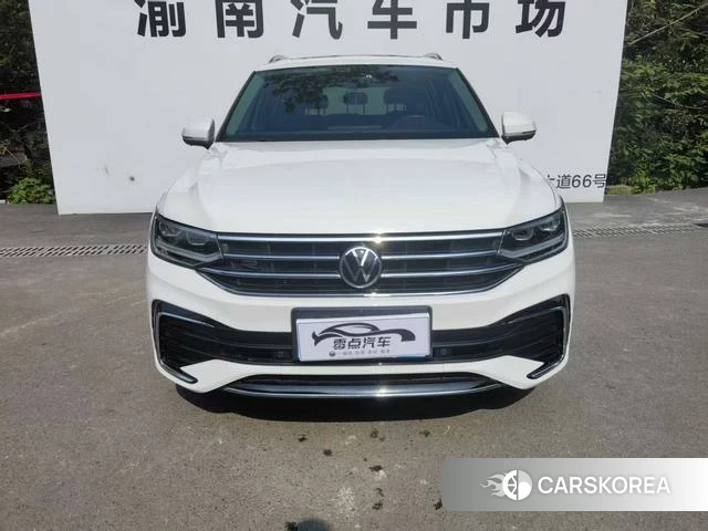 Volkswagen Tiguan L 2022 Белый из Китая, фото 6
