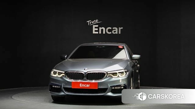 BMW 5 Series (G30) id 3829062 из Кореи 13