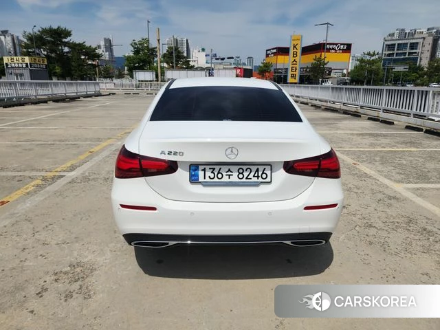 Mercedes-Benz A-Class W177 id 4342946 из Кореи 13