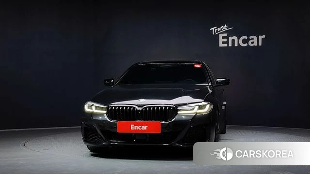 BMW 5 Series (G30) id 4624942 из Кореи 23