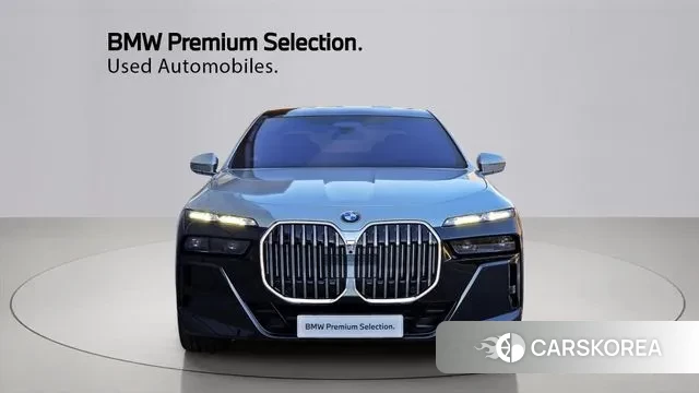 BMW 7 Series (G70) id 3576050 из Кореи 13