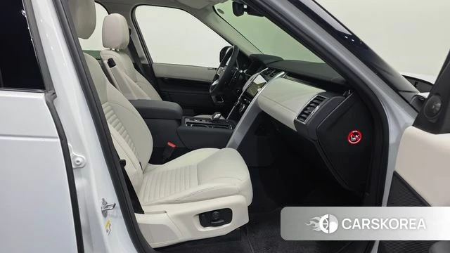 Land Rover Discovery 5 id 3841307 из Кореи 13
