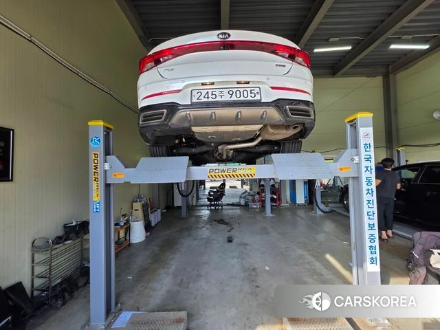 Kia K5 3rd generation 2020 Белый из Кореи, фото 3