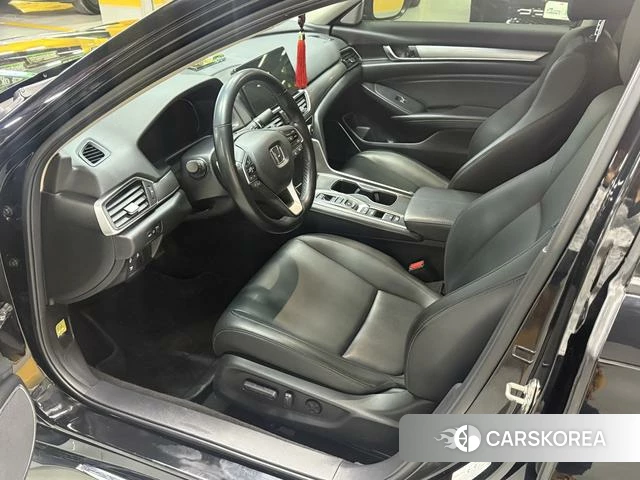 Honda Accord id 3913534 из Китая 23