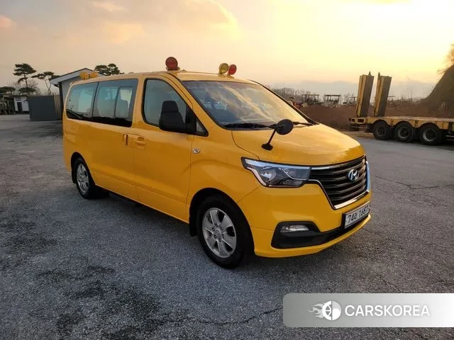 Hyundai The New Grand Starex id 3582680 из Кореи 13