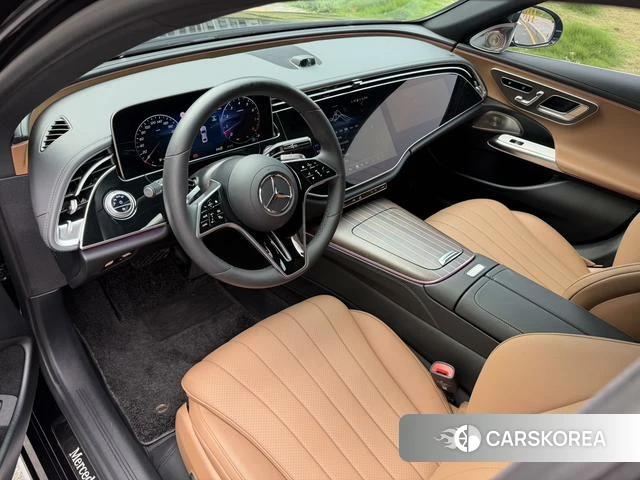 Mercedes-Benz E-class 2024 Черный из Китая, фото 5