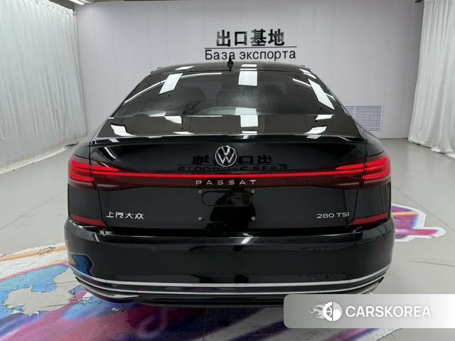 Volkswagen Passat 2023 Черный из Китая, фото 3