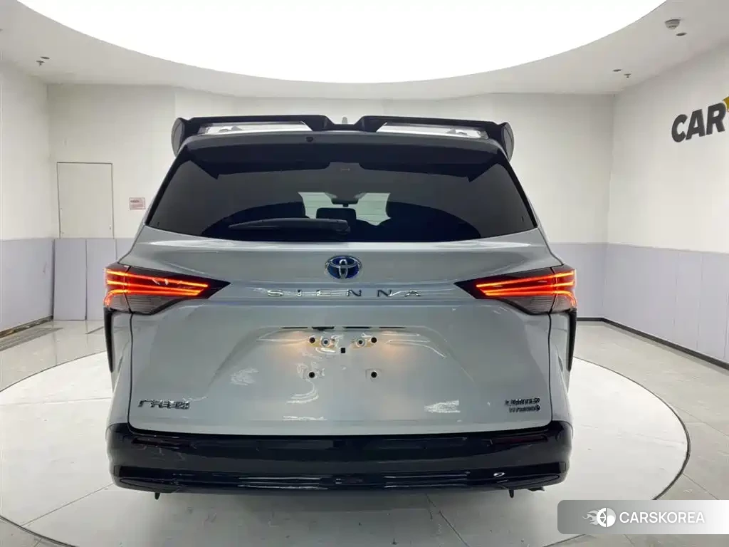 Toyota Sienna id 4629671 из Китая 22