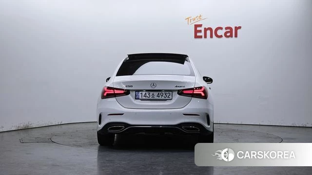 Mercedes-Benz A-Class W177 id 4281869 из Кореи 23