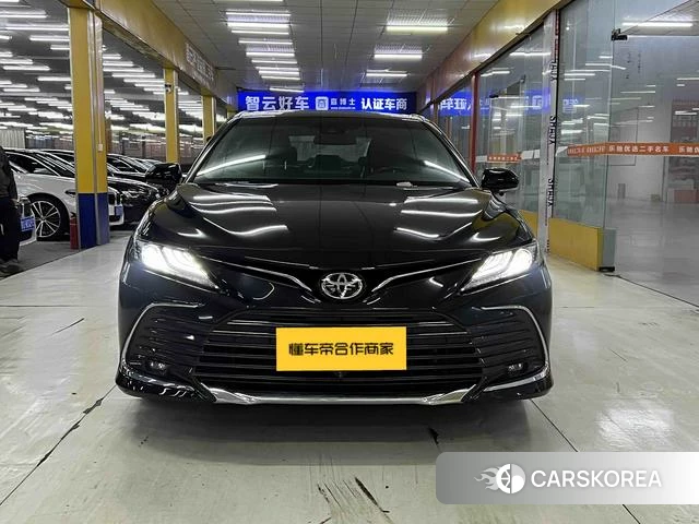 Toyota Camry 2023 Черный из Китая, фото 3