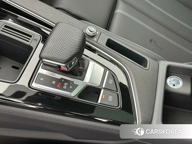 Audi A4L id 4263695 из Китая 15