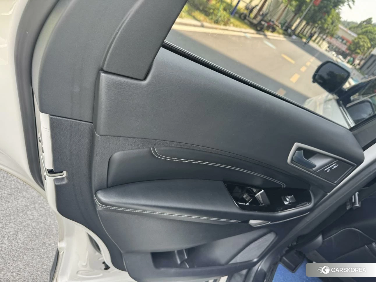 Ford Sharp World id 4510983 из Китая 17