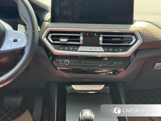 BMW X3 id 4348238 из Китая 9