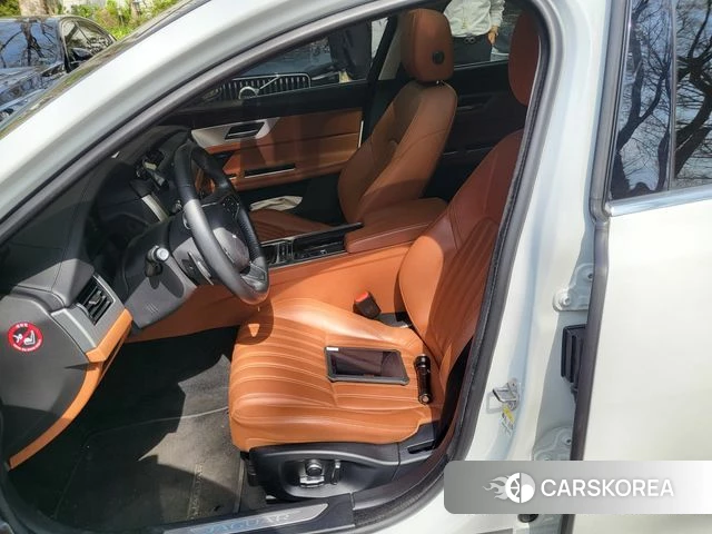 Jaguar XF (X260) 2019 Белый из Кореи, фото 4