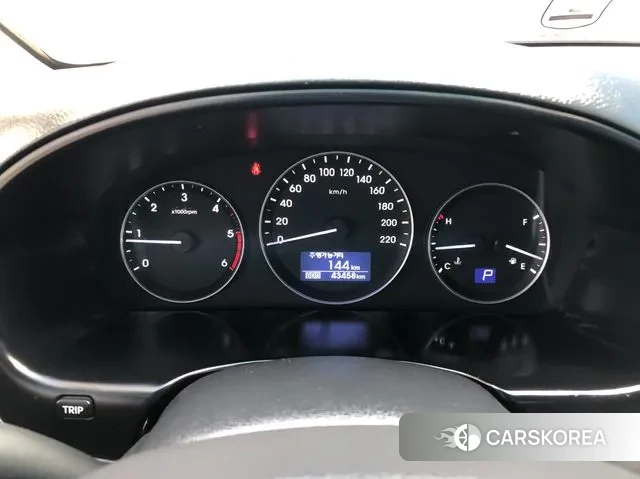 Hyundai The New Grand Starex id 3044248 из Кореи 13