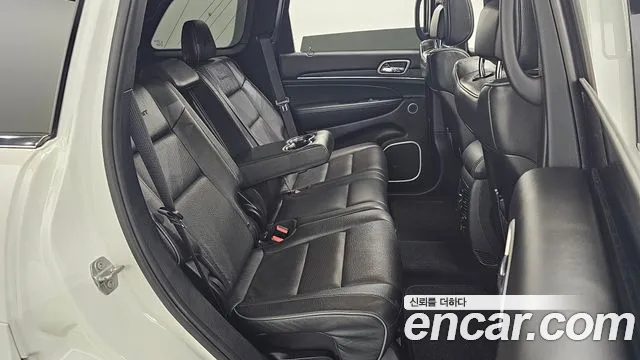 Jeep Grand Cherokee id 2672510 из Кореи 13