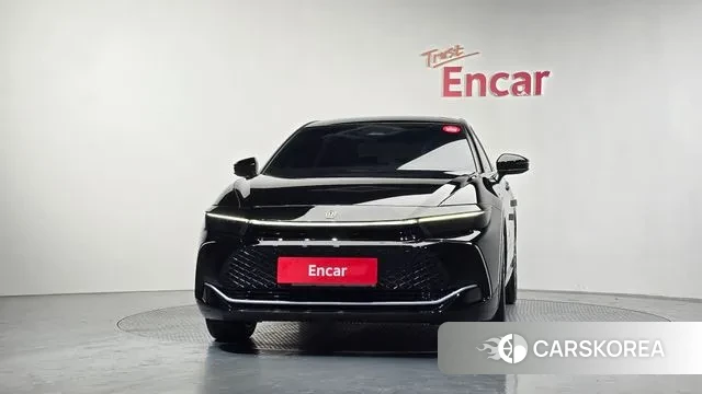 Toyota Crown Crossover id 3653747 из Кореи 13