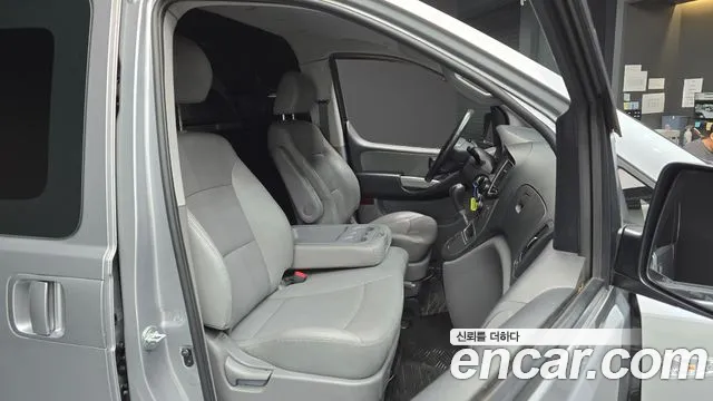 Hyundai The New Grand Starex id 2677741 из Кореи 13