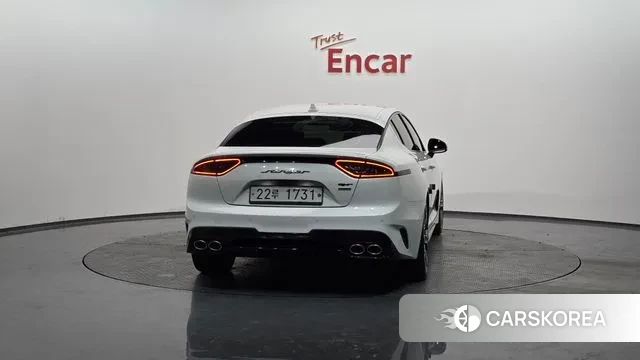 Kia Stinger id 3607987 из Кореи 13