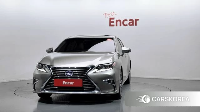 Lexus New ES300h id 4311116 из Кореи 23