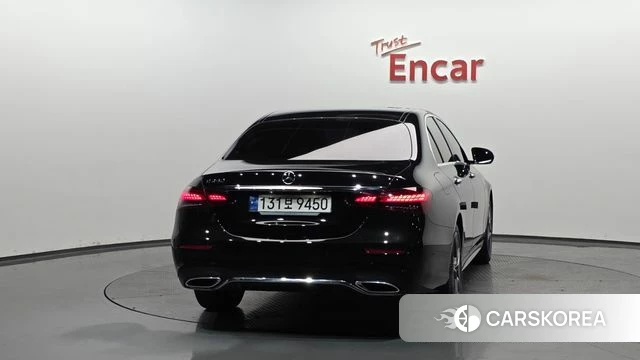 Mercedes-Benz E-Class W213 id 4280911 из Кореи 23