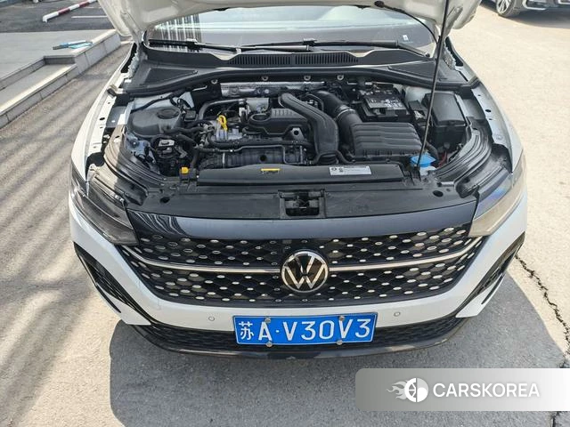 Volkswagen Lavida 2024 Белый из Китая, фото 3