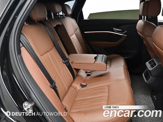 Audi e-Tron id 2677566 из Кореи 13