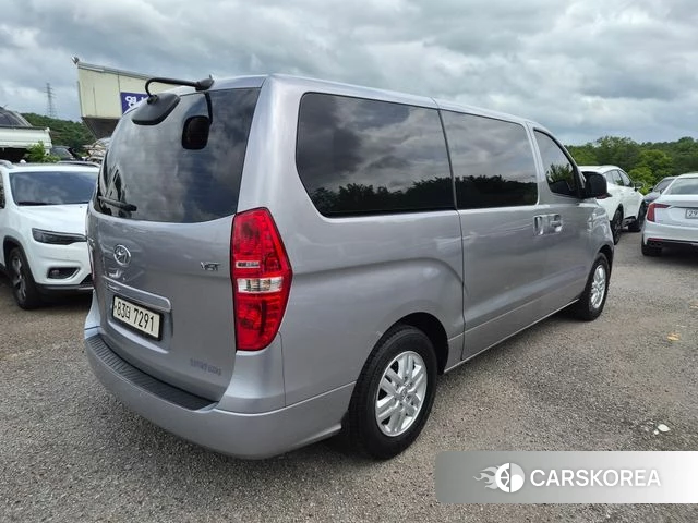 Hyundai The New Grand Starex id 4697966 из Кореи 10