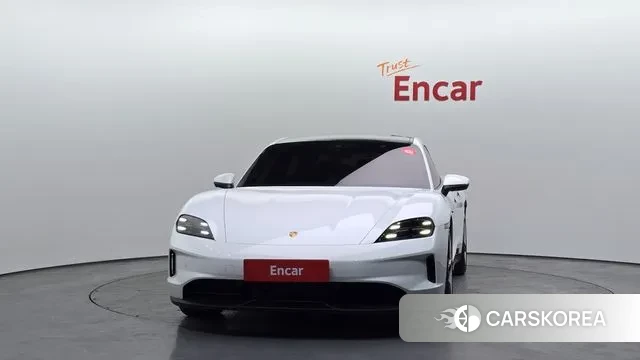 Porsche Taycan id 3720668 из Кореи 13