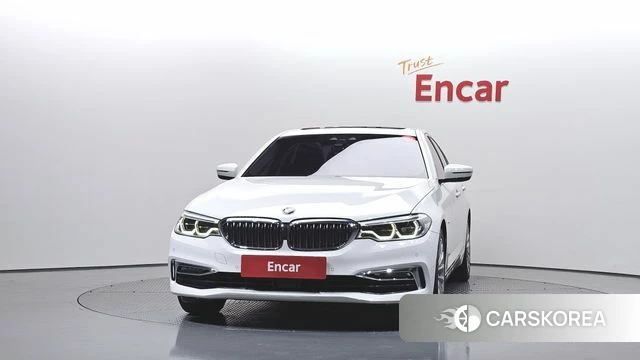 BMW 5 Series (G30) id 4849892 из Кореи 23